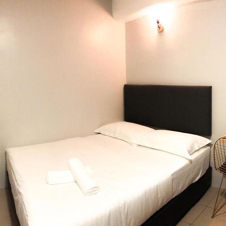Hotel Hako Xpress Tmn Skudai Baru Exterior foto