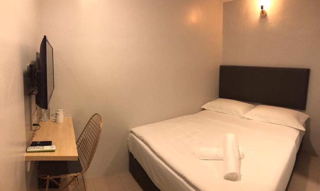 Hotel Hako Xpress Tmn Skudai Baru Exterior foto